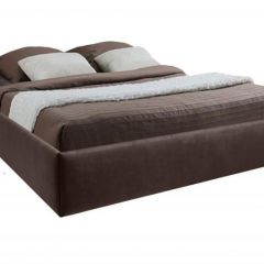 Кровать Подиум с ПМ 1800 (экокожа коричневая) в Карталах - kartaly.mebel24.online | фото 2