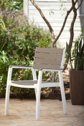 Стул c подлокотниками Гармония (Harmony armchair) белый-капучино в Карталах - kartaly.mebel24.online | фото 1